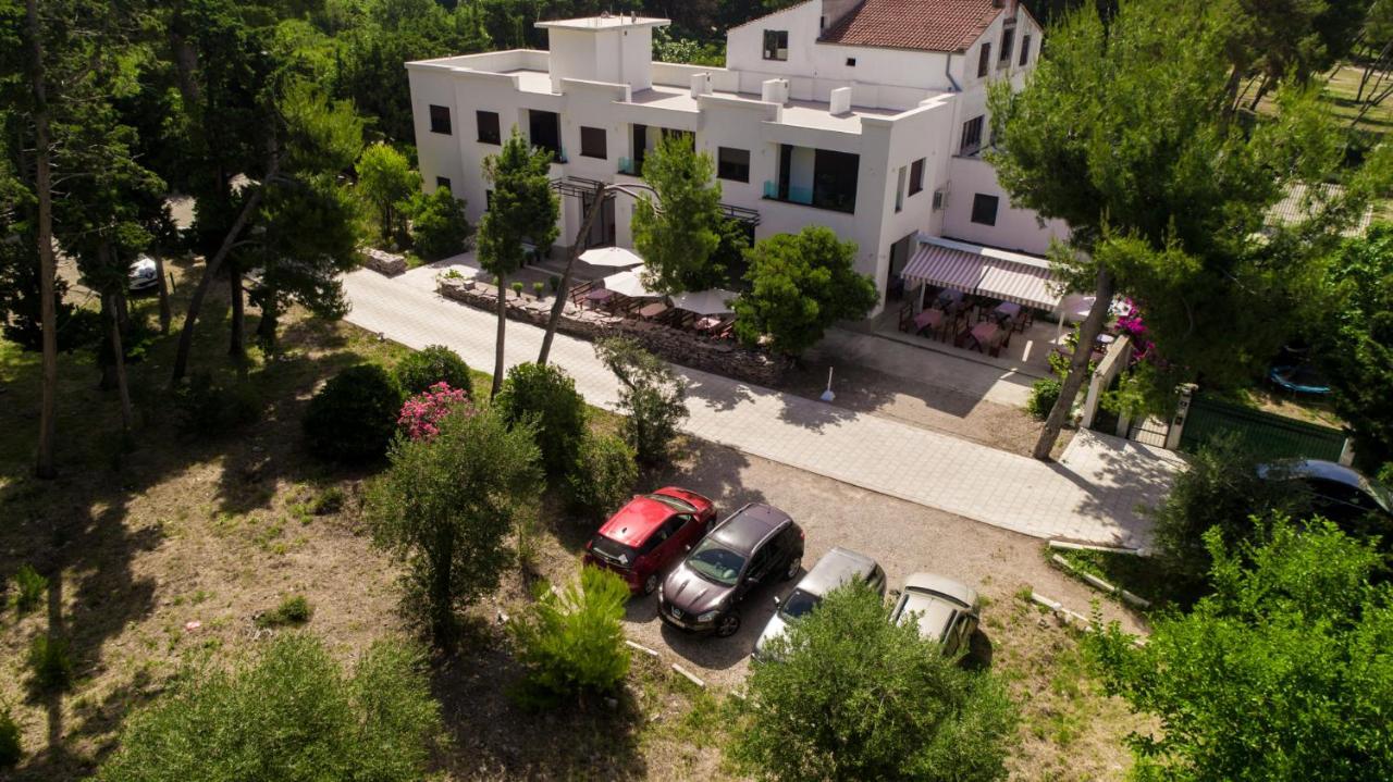 Zia Apartments Бар Екстериор снимка